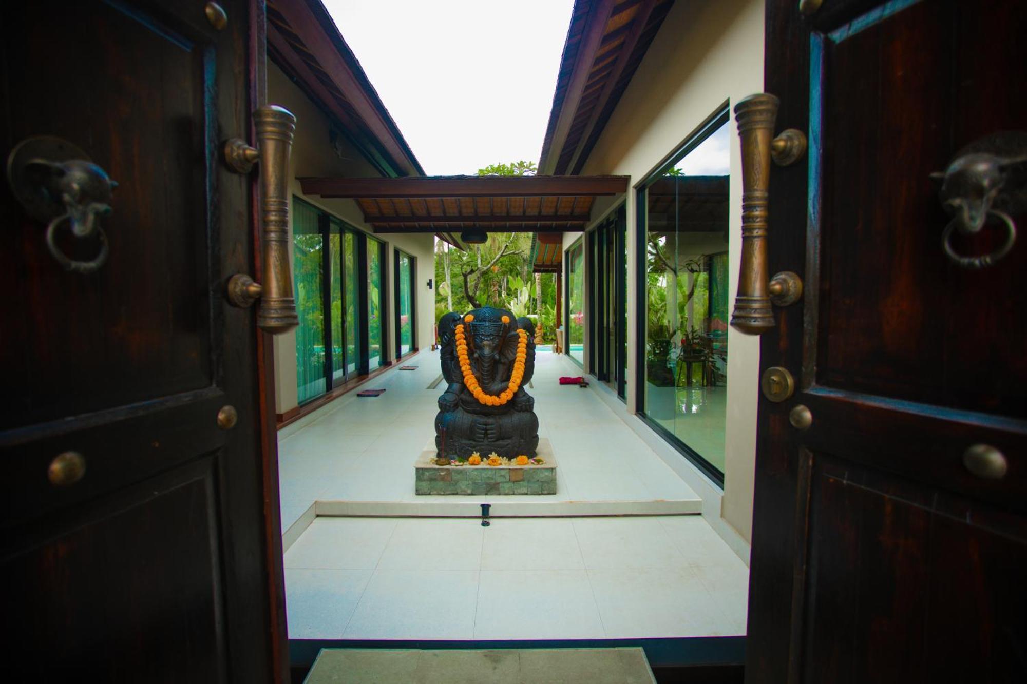 Adi Laxmi Villa Ubud Buitenkant foto