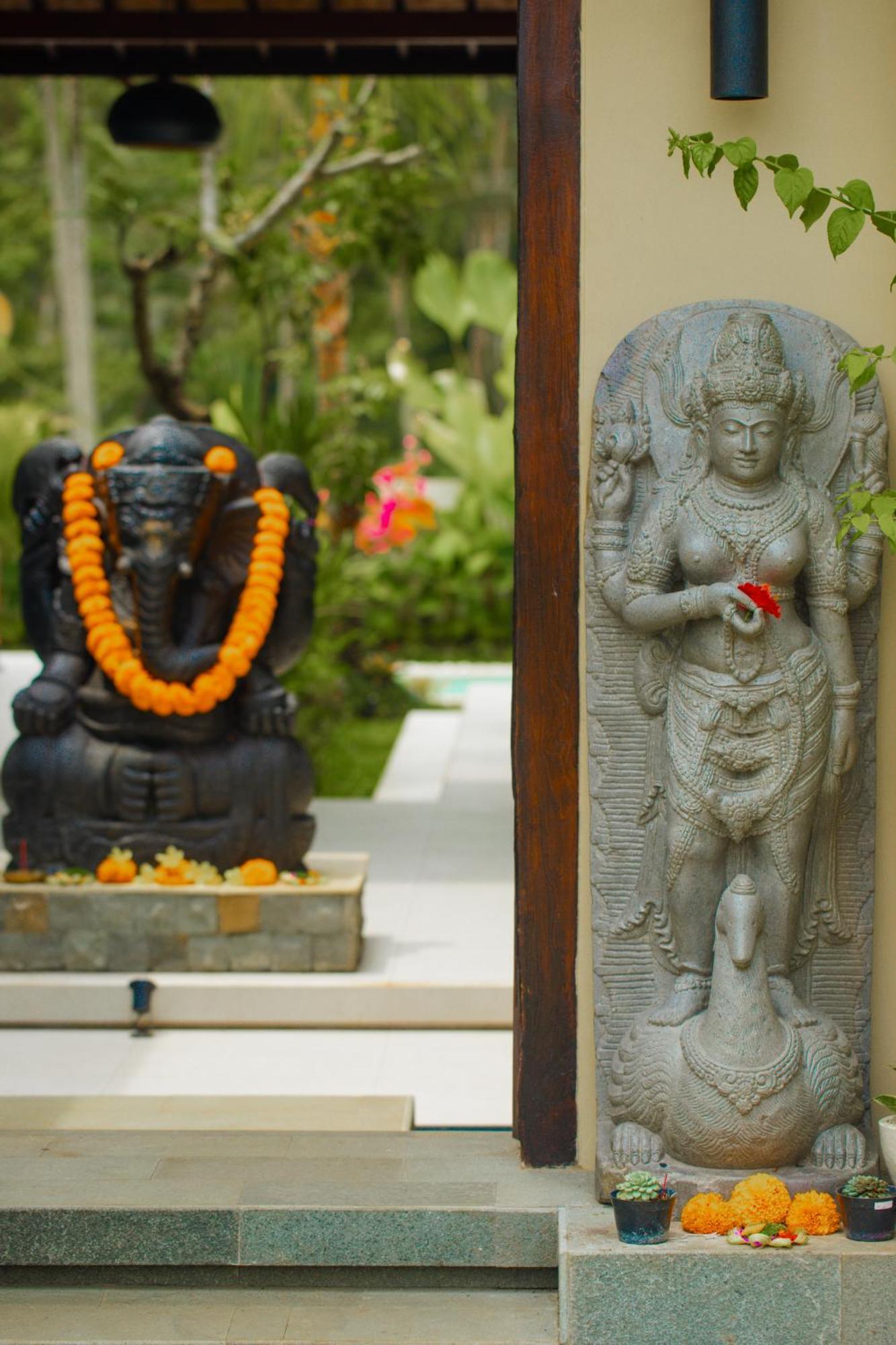 Adi Laxmi Villa Ubud Buitenkant foto